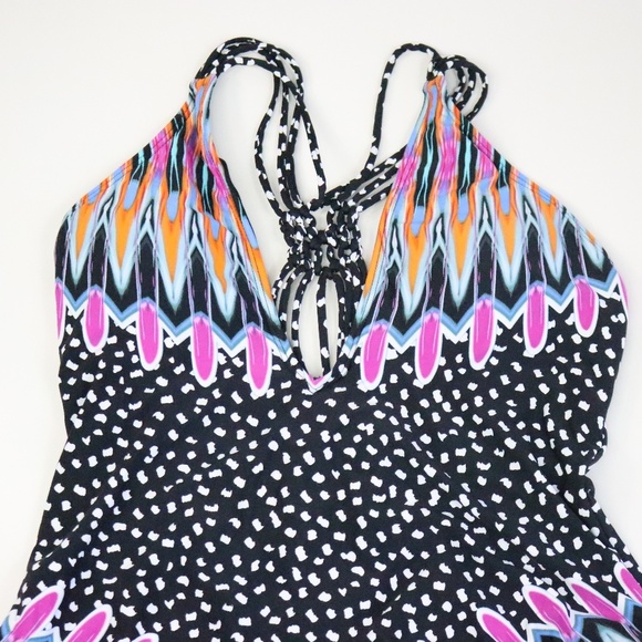 BAR III Multi One piece Swimsuit - Picture 4 of 8